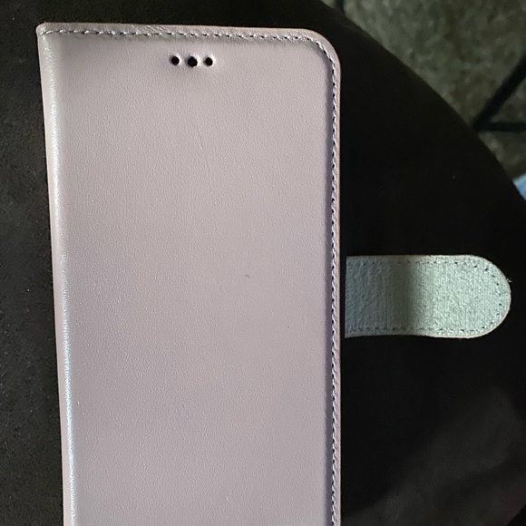 Genuine Leather iPhone 11 Pro Phone case - Picture 3 of 5